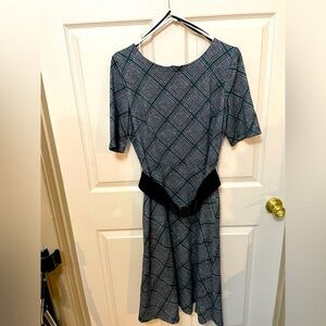 Plaid knit belted dress 👗